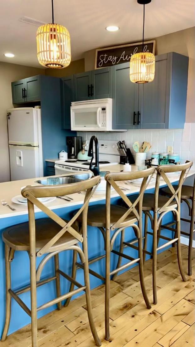 Jasmine Cottage Kelowna Extérieur photo