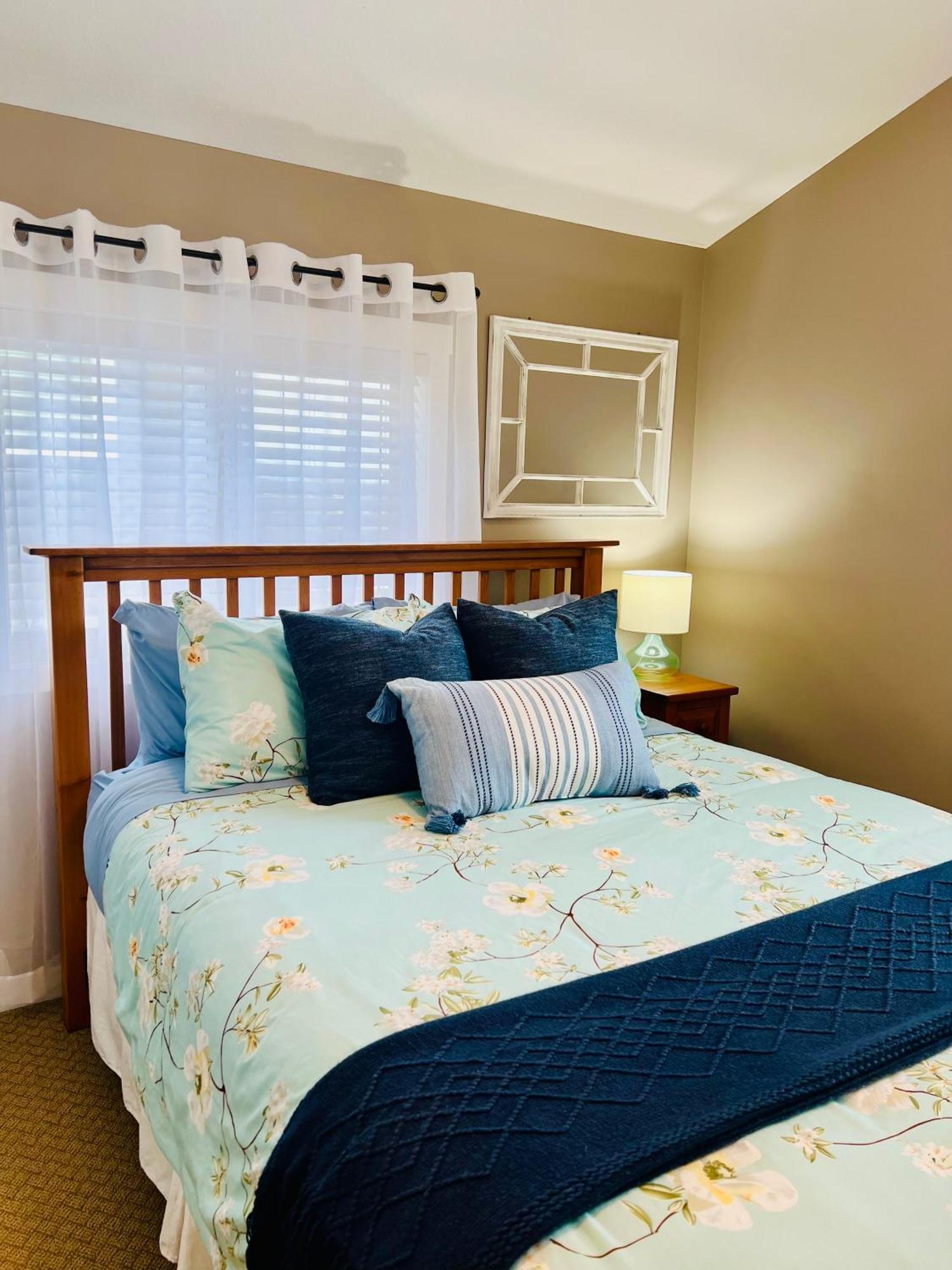 Jasmine Cottage Kelowna Extérieur photo